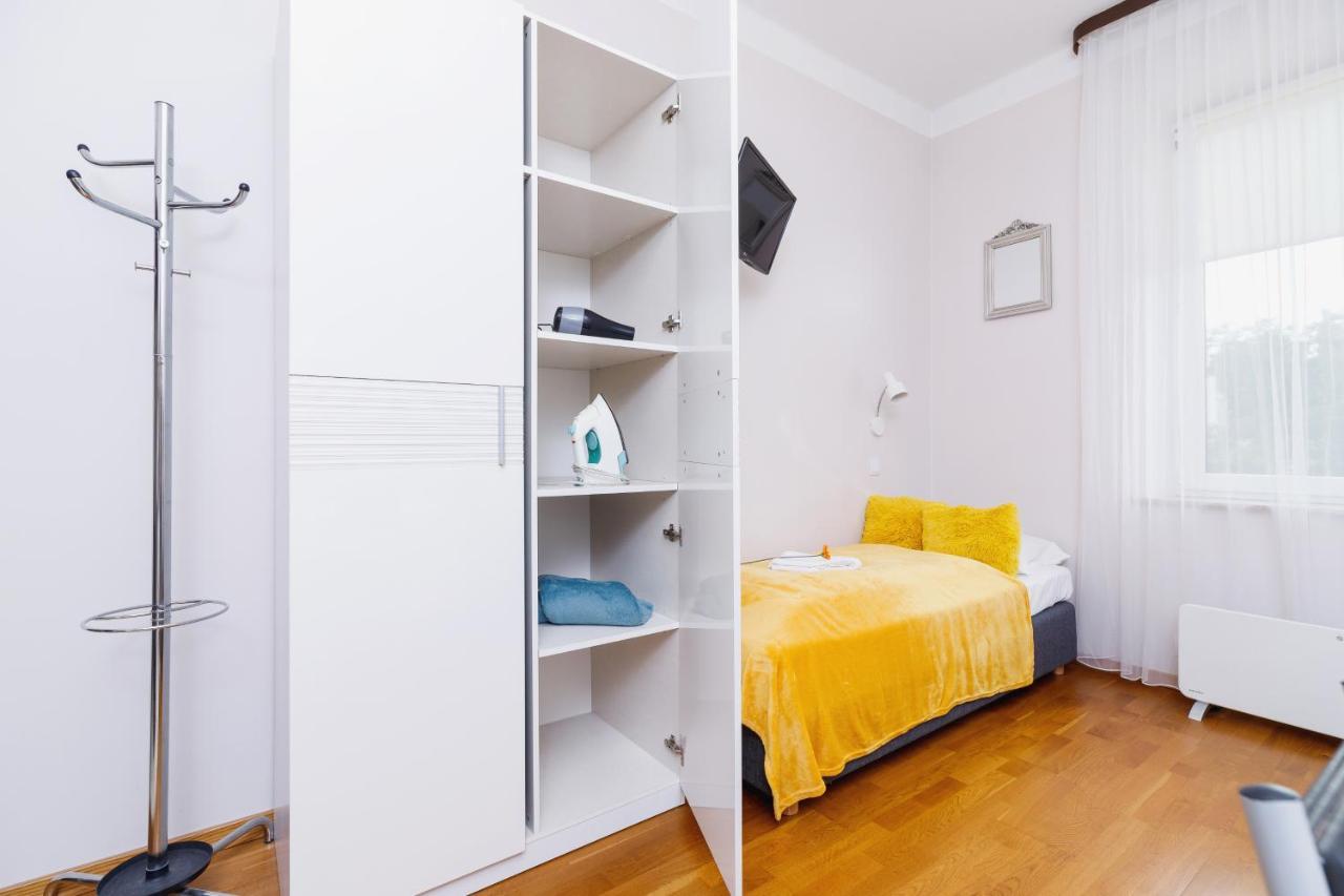Przytulne Studio Krowoderska Krakow By Noclegi Renters Kültér fotó